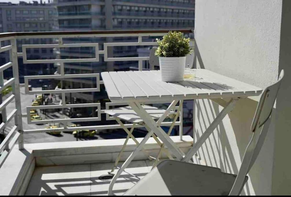 Vasilis Luxury Apartment Atenas Exterior foto