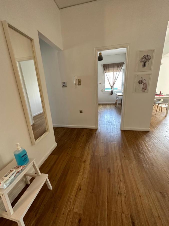 Vasilis Luxury Apartment Atenas Exterior foto