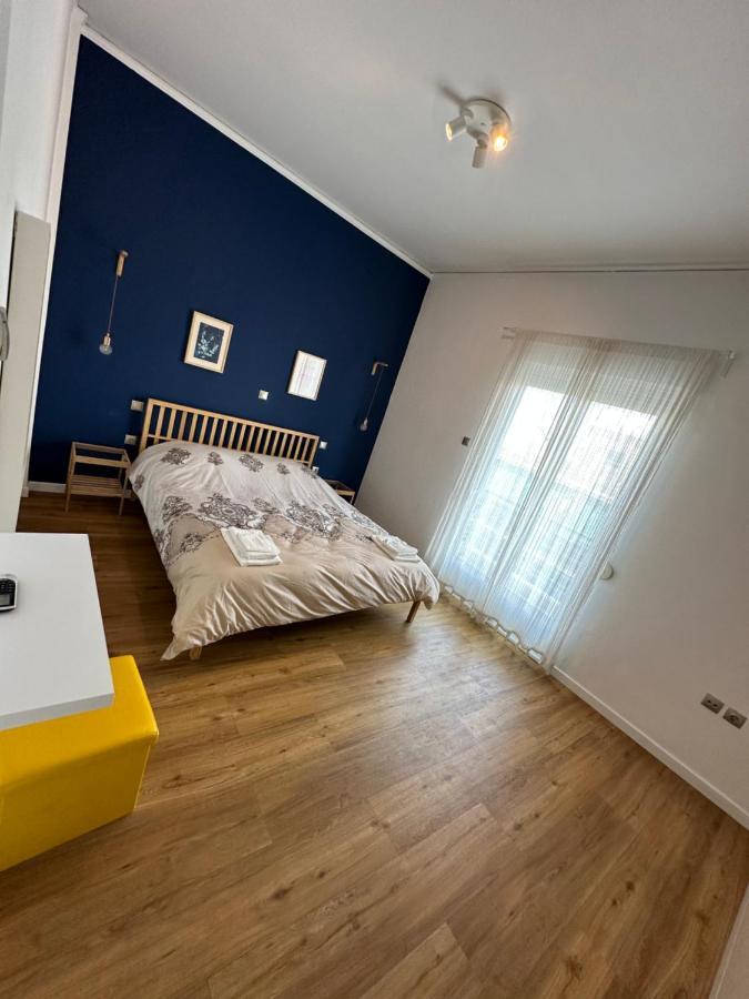 Vasilis Luxury Apartment Atenas Exterior foto
