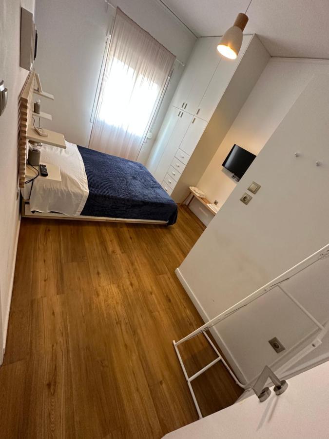 Vasilis Luxury Apartment Atenas Exterior foto